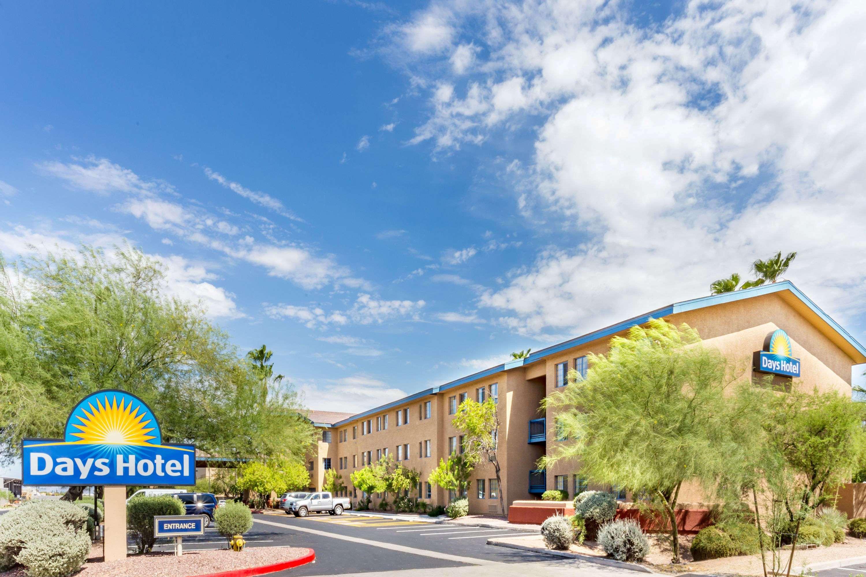 Days Inn & Suites By Wyndham Mesa Near Phoenix Exteriér fotografie