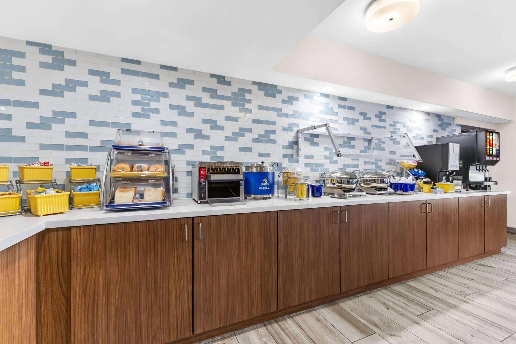 Days Inn & Suites By Wyndham Mesa Near Phoenix Exteriér fotografie